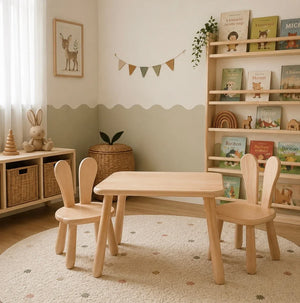 Set aus Tisch und 2 Stühlen – Hase