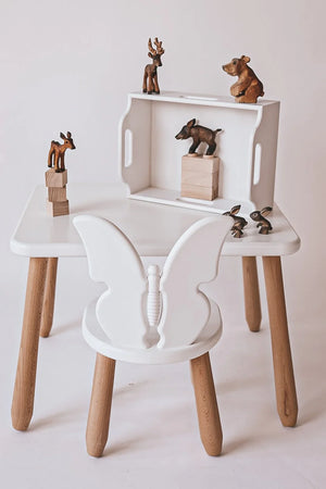 Set aus Tisch und Stuhl – Schmetterling