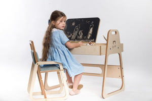 Set Montessori de mesa y silla ajustable para niños Julle - Verde menta