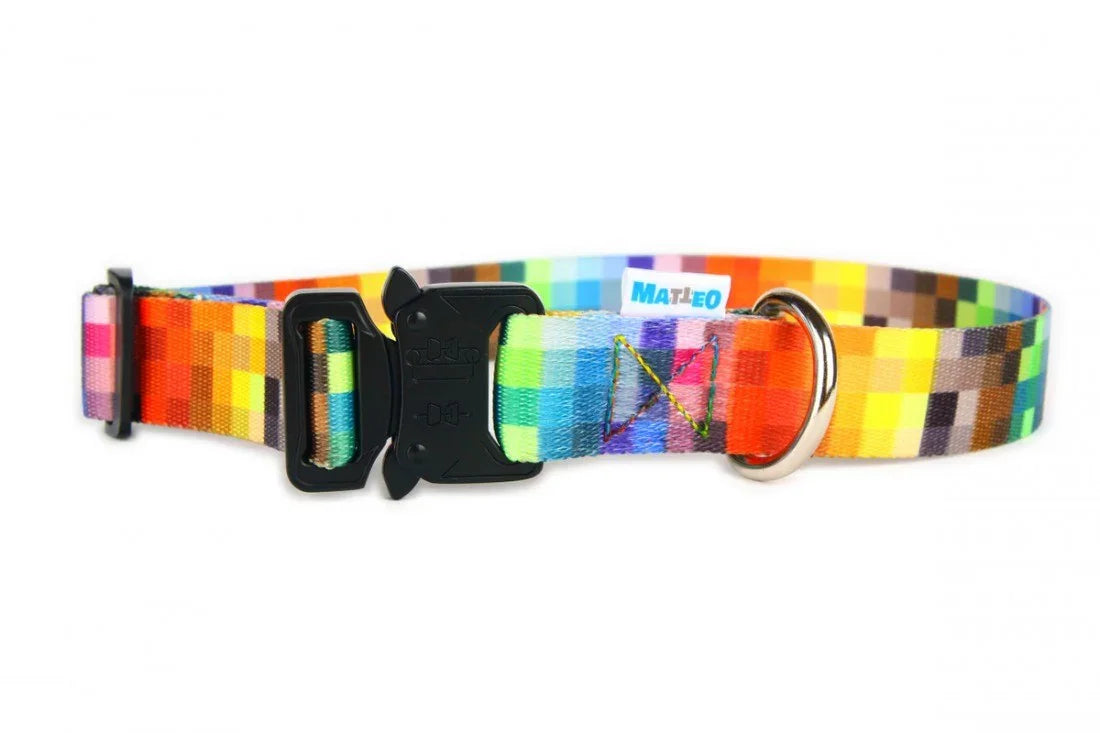 Collier à boucle métal - Pixels