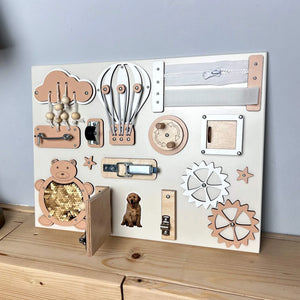 Très petit busy board avec portes (30×40 cm)