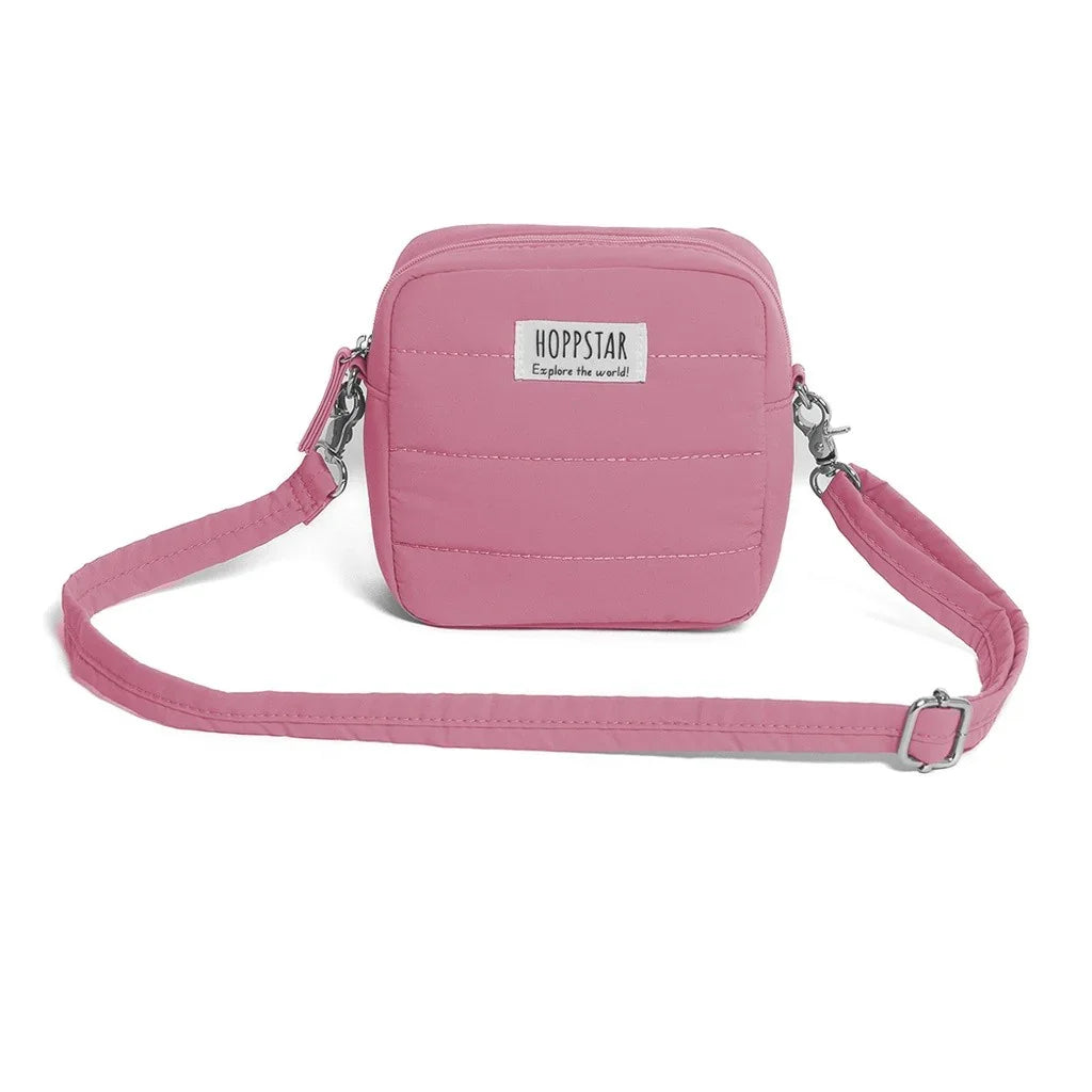 Borsa fotografica Hoppstar rosa con tracolla regolabile e patch logo frontale