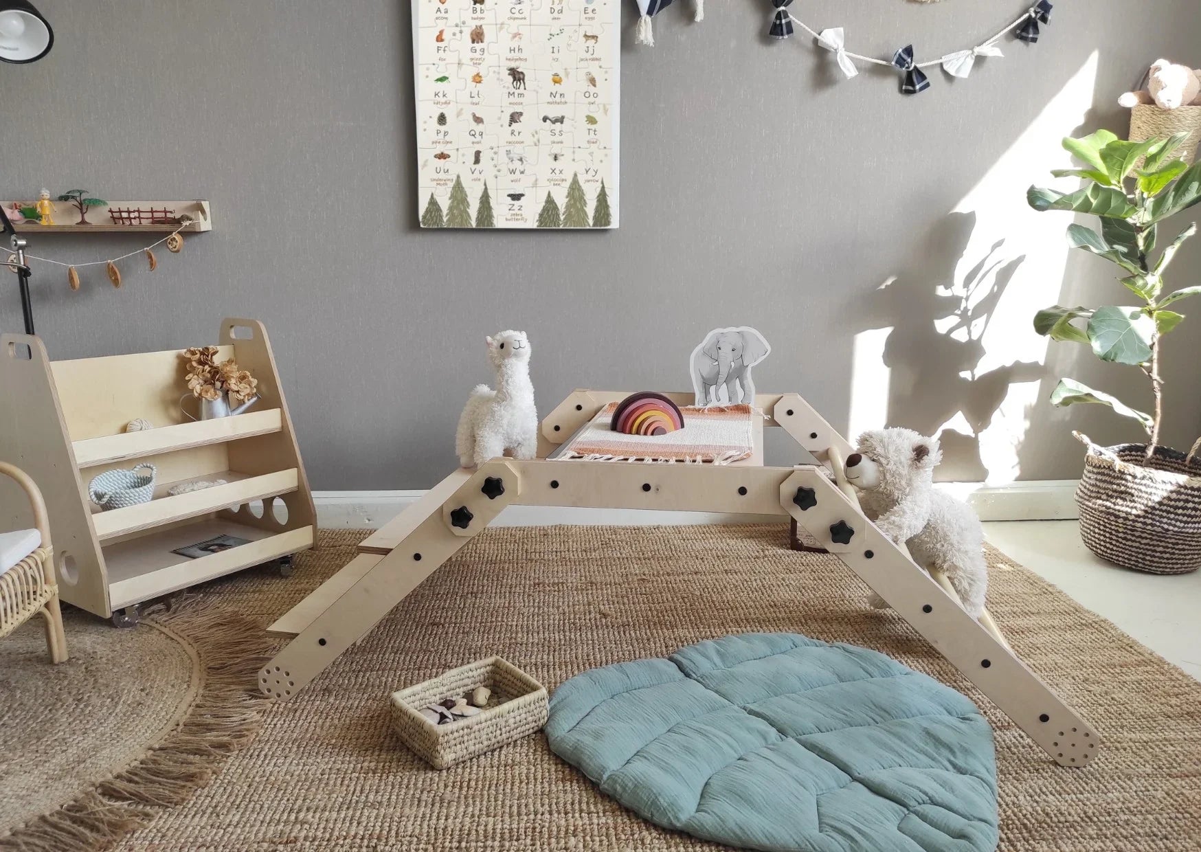 Montessori Climbing Set / Table / Drawing Board NABU