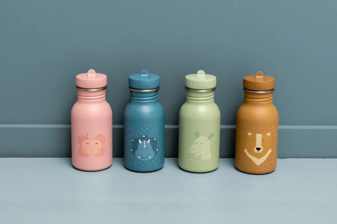 Ensemble de quatre gourdes en inox pour enfants avec motifs animaux aux tons pastel