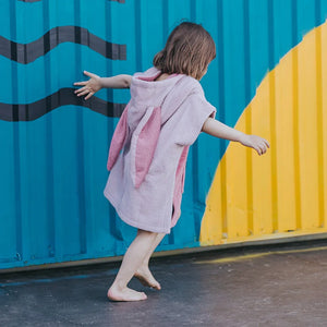 Surfbunny Kinder-Badeponcho – Rosa
