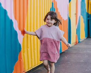 Surfbunny Kinder-Badeponcho – Rosa