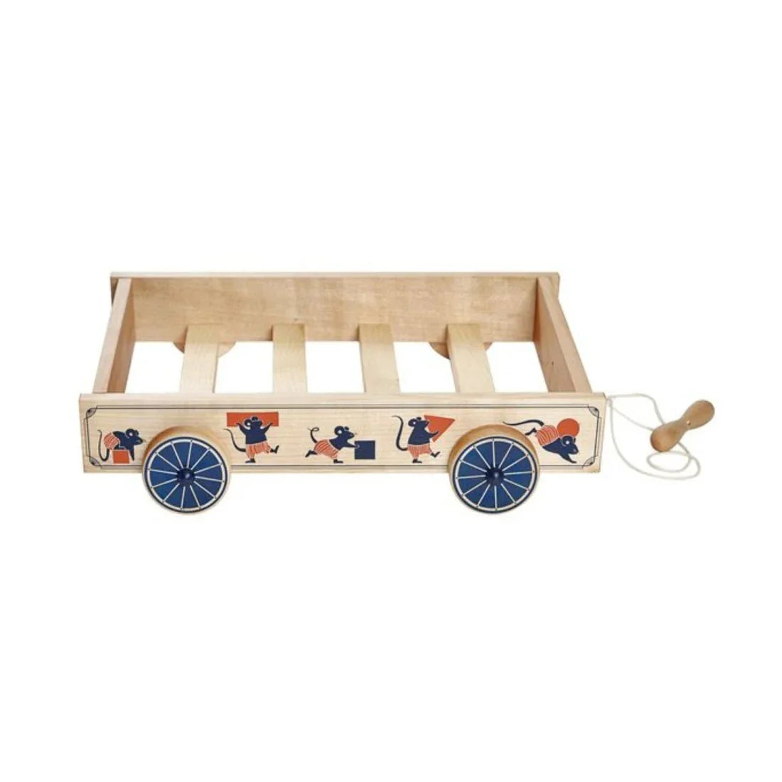 Chariot de marche en bois naturel avec côtés illustrés et roues bleues, conçu pour le jeu imaginatif hors écran et le mouvement inspiré de Montessori.