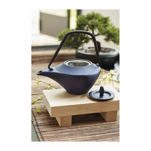 Théière en fonte d'inspiration japonaise La Cafetière - 450 ml